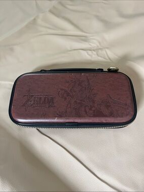 Nintendo Switch Zelda Breath of the Wild Leather Travel Case with Gold Zipper
